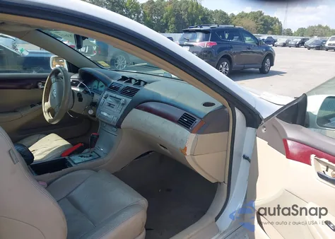 2005 Toyota Camry Solara Sle V6 z USA, uszkodzony, nr VIN 4T1CA38P05U045318